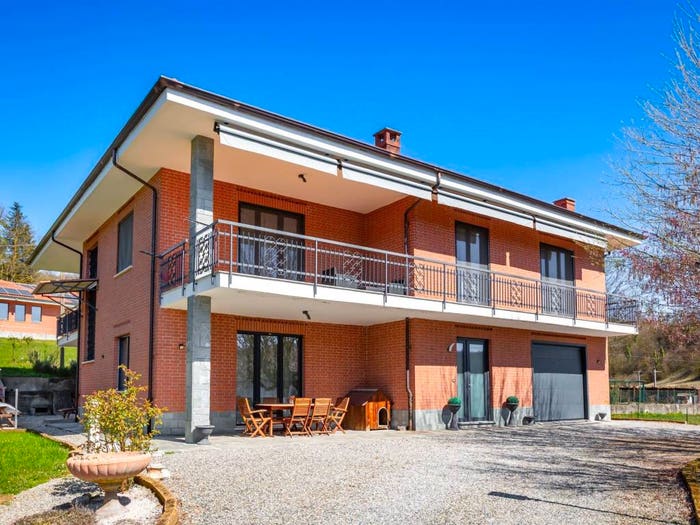 Casa con 6 locali in vendita in Via Circonvallazione, Centro, Gassino Torinese