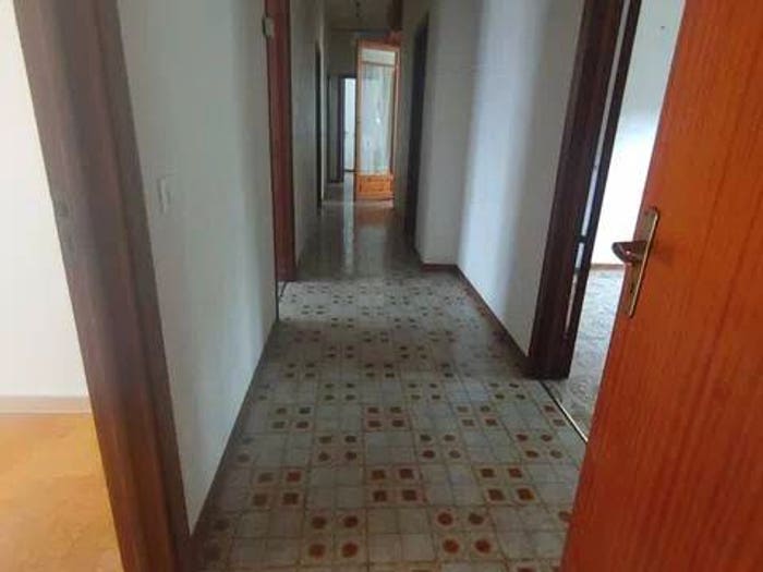 Appartamento con 5 locali in vendita in Via Circumvallaz, Paternò