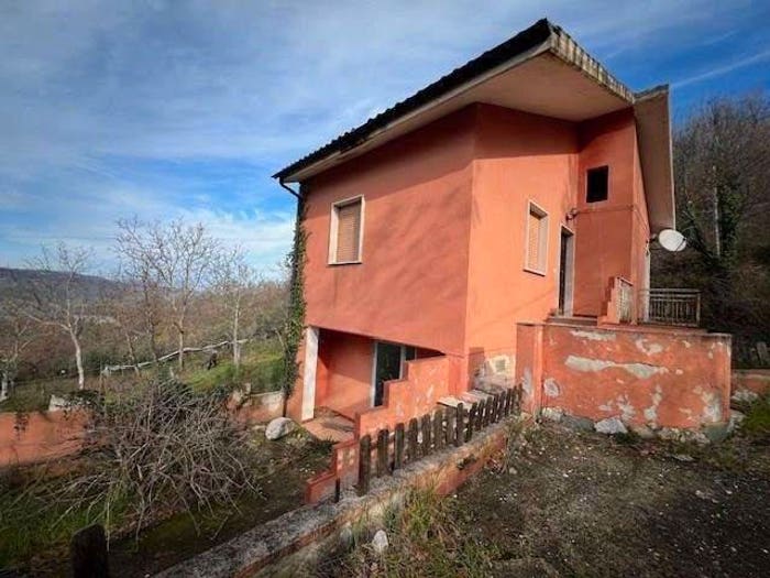 Appartamento quadrilocale in vendita in Contrada Verzari, San Mango sul Calore