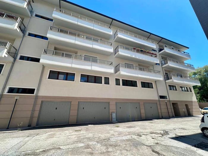 Appartamento trilocale in vendita in Via Filomusi Guelfi, Pile, L'Aquila