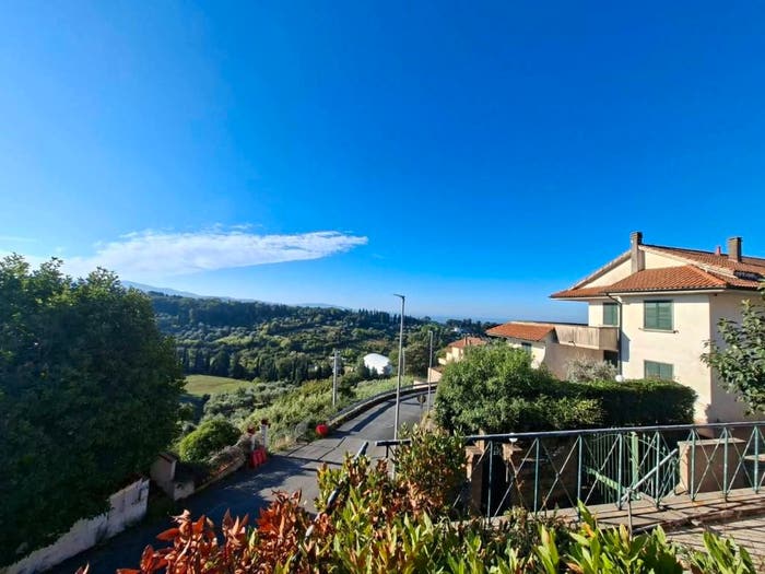Appartamento trilocale in vendita in Via dei Mulini, Guardistallo