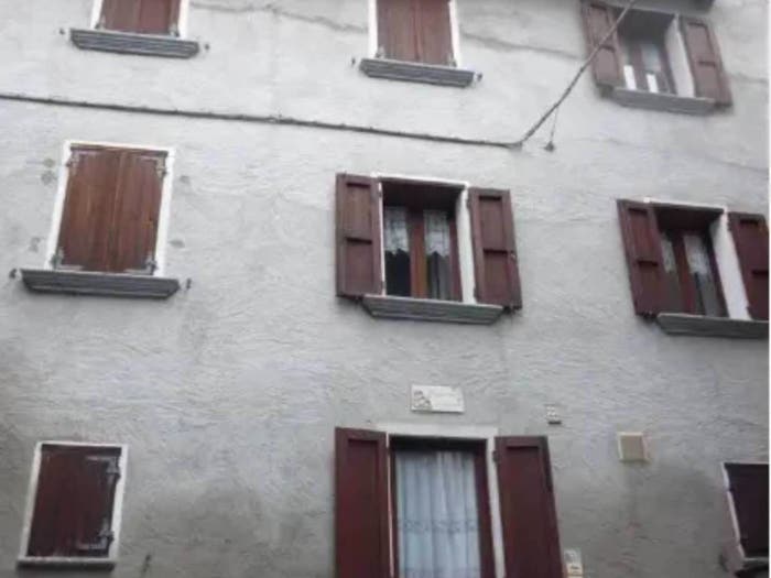 Casa con 6 locali in vendita in Via Lazzari, Tremenico, Valvarrone