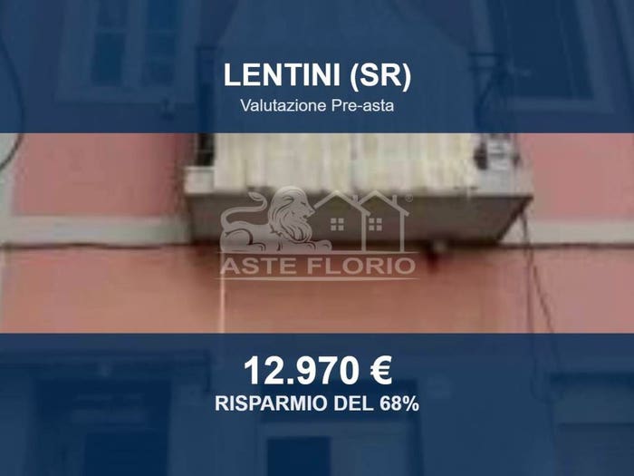 Casa con 5 locali in vendita in Vicolo Orazio Coclite, Lentini