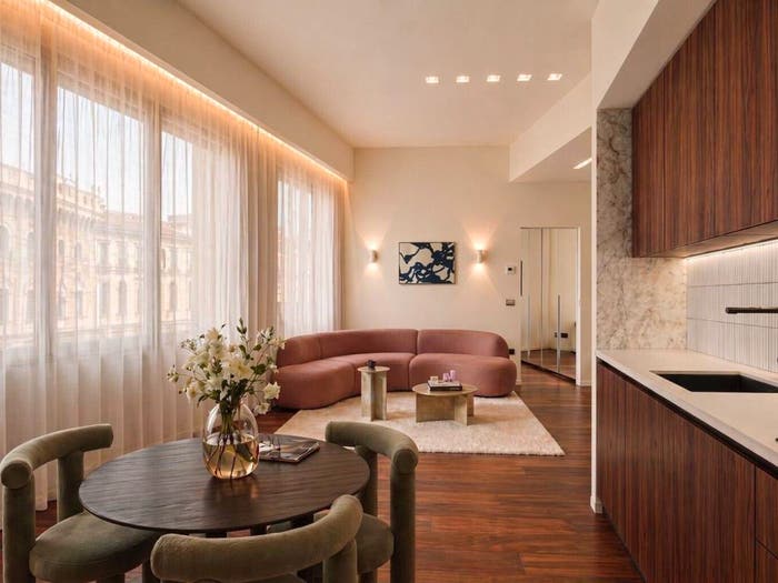 Appartamento trilocale in vendita in Via Cino del Duca, San Babila, Milano