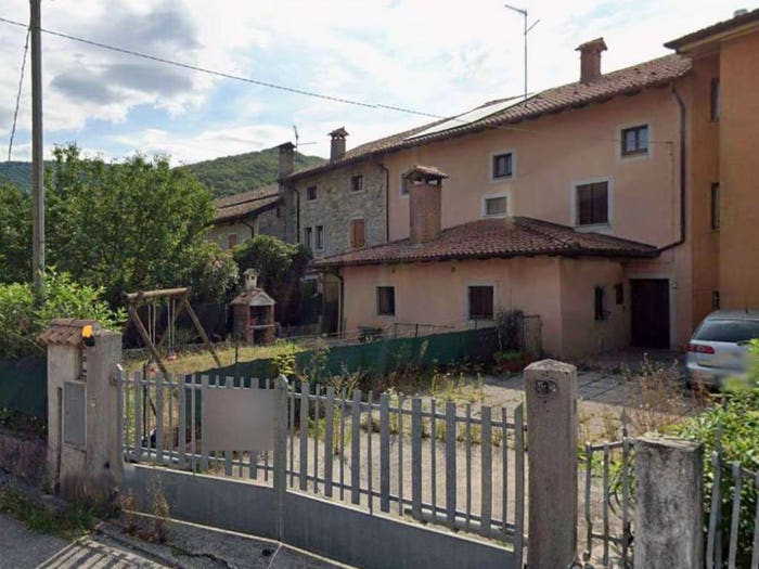 Casa con 6 locali in vendita in Via dei Giochi, Centro, Faedis