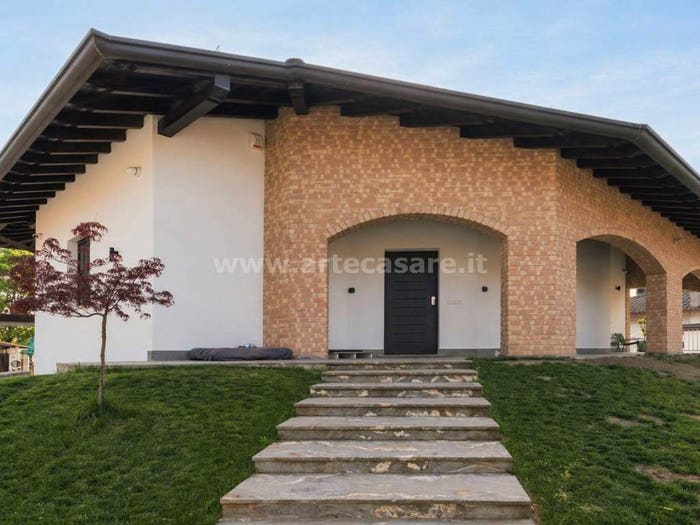 Casa trilocale in vendita in Via Fratelli Cervi, Dairago