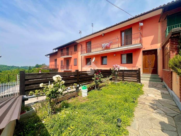 Casa quadrilocale in vendita in Via Umberto I, Viale