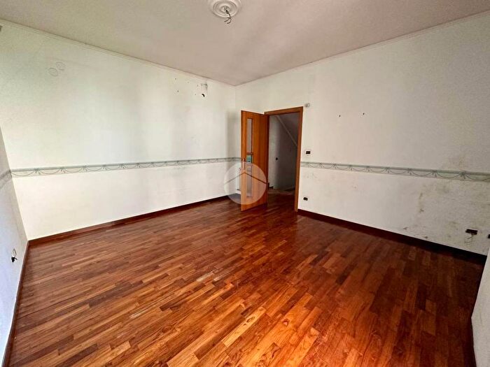 Casa con 6 locali in vendita in Via Don Gangi, Parco Cerasole, Caserta