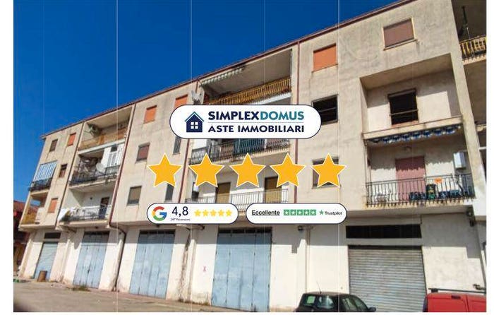 Appartamento con 6 locali in vendita in VIA SANTA LUCIA, Santa Lucia, CoriglianoRossano
