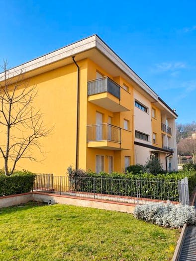 Appartamento trilocale in affitto in Via Lazzaretto, Centro, Montichiari