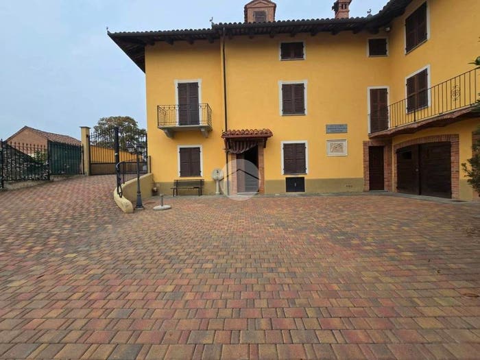 Casa con 6 locali in vendita in Via Marello, Centro, San Martino Alfieri