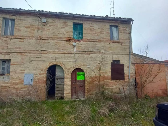 Casa quadrilocale in vendita in Contrada Santa Lucia, Monte Giberto
