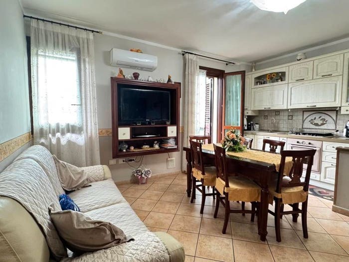 Appartamento trilocale in vendita in Via dei Gobbi, Centro, Monsummano Terme