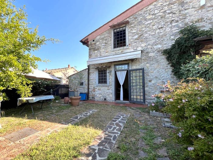 Casa quadrilocale in vendita in Località Querciola, Calenzano