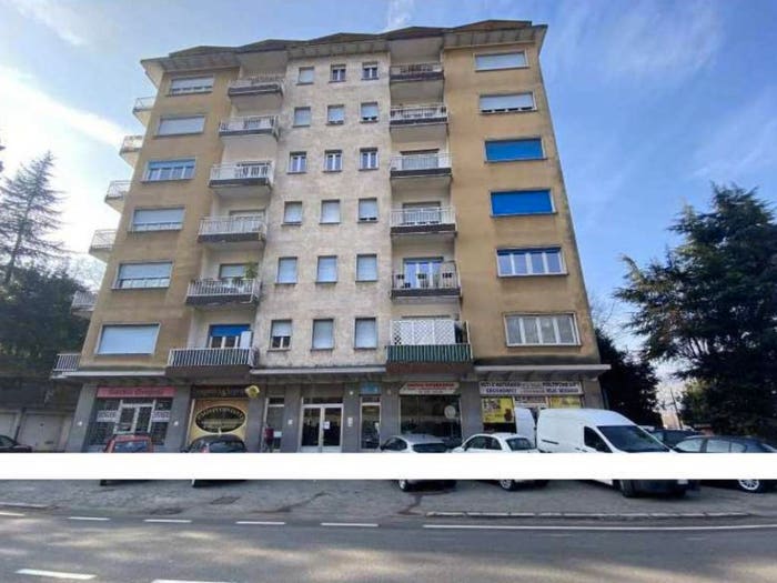 Appartamento quadrilocale in vendita in Via G Verdi, Gemonio