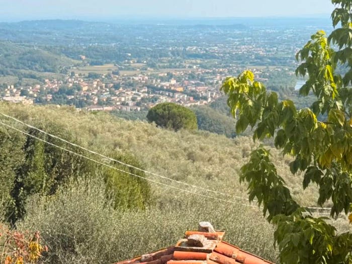 Casa con 6 locali in vendita in Via di Aquilea, Aquilea Mastiano, Lucca