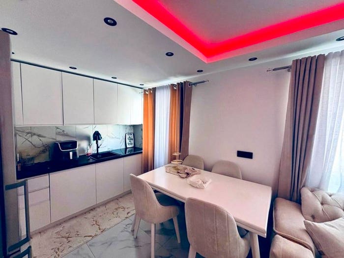 Appartamento quadrilocale in vendita in Via Adige, Centro, Merano