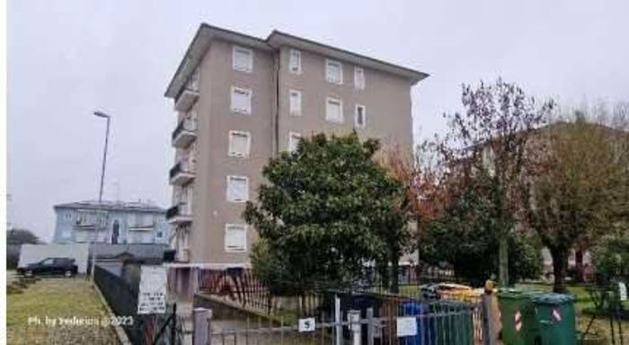 Appartamento trilocale in vendita in Centro, Dorno