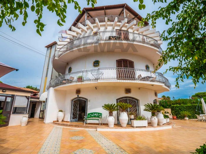 Casa con 6 locali in vendita in Traversa Arenella, Arenella, Siracusa