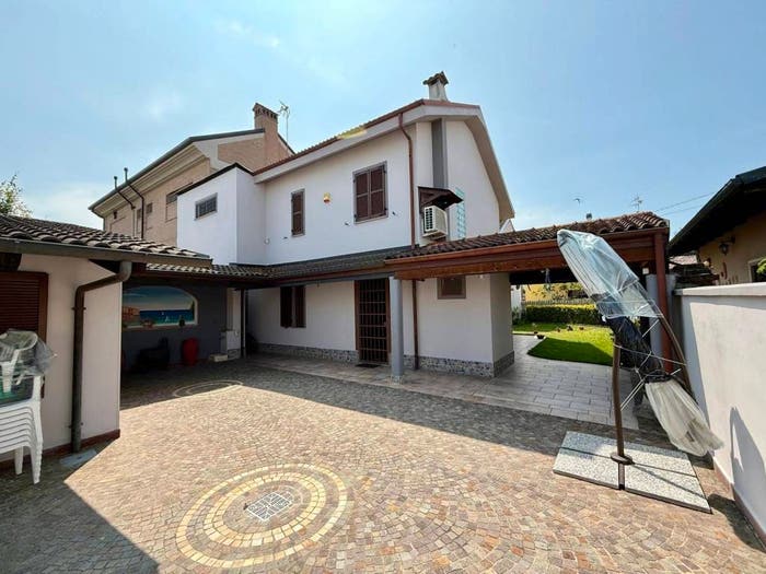 Casa con 6 locali in vendita in Via Tagliata, Casalbagliano, Alessandria