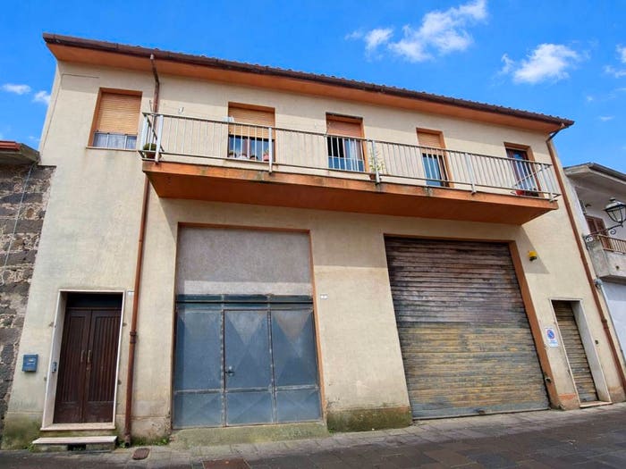 Casa con 6 locali in vendita in Via Carlo Alberto, Centro, Ghilarza