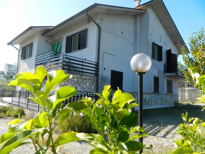 Casa con 6 locali in vendita in Via Selva Piana, San Giovanni Incarico
