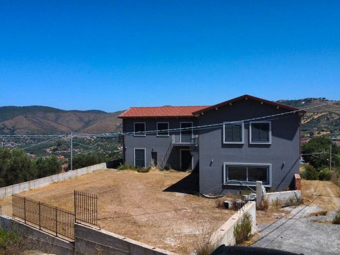 Appartamento trilocale in vendita in Contrada San Pietro, San Pietro, Castellabate