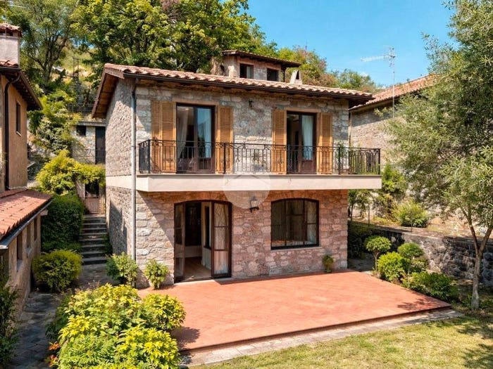 Casa con 5 locali in vendita in Località Soranna, Santa Marina