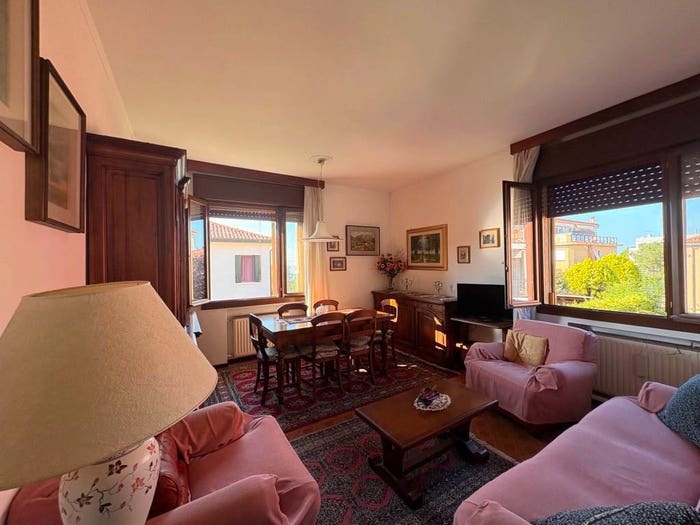 Casa con 6 locali in vendita in Strada della Marina, Alberoni, Venezia