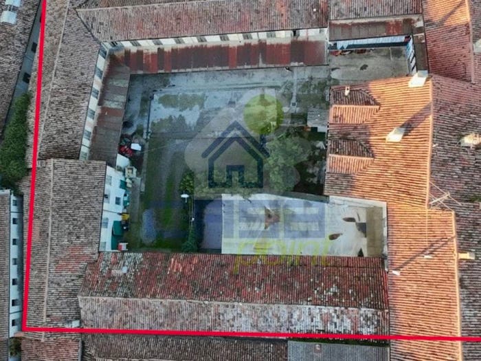 Casa con 6 locali in vendita in via cavallotti, Casalbuttano, Casalbuttano ed Uniti