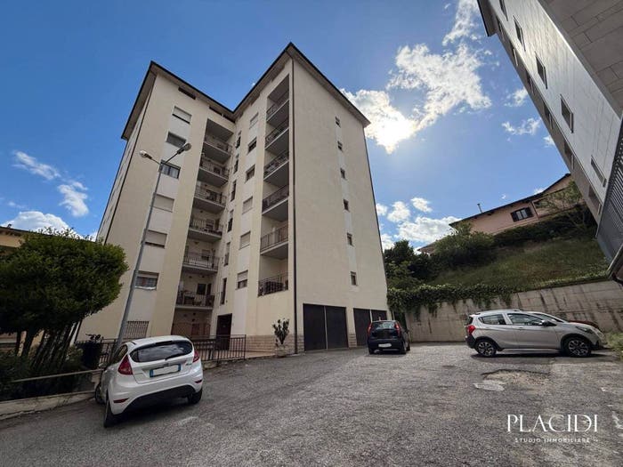 Casa con 6 locali in vendita in Via Monte Rotondo, Santa Barbara San Sisto, L'Aquila
