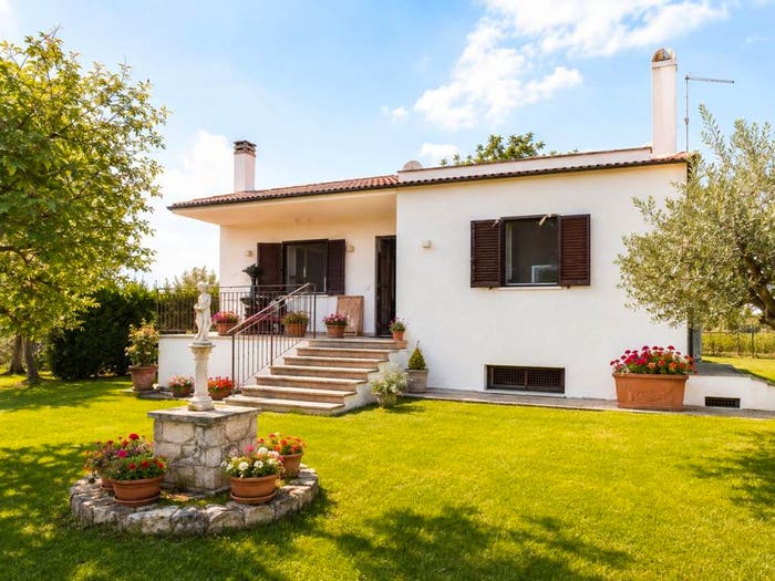 Casa con 5 locali in vendita in Strada Comunale delle Difese, Poggio Moiano