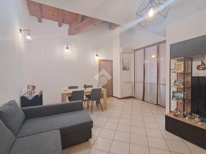 Appartamento quadrilocale in vendita in Via Bartolini Federico, Villa Fontana, Medicina