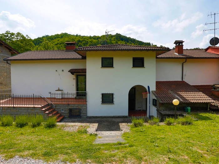 Appartamento quadrilocale in vendita in Via Borgo Santerno, Centro, Firenzuola