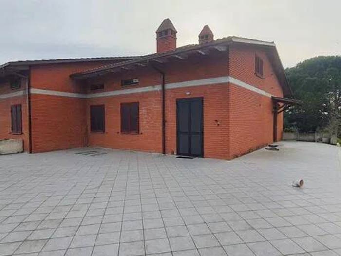 Casa con 6 locali in vendita in Castel del Piano Pila, Perugia