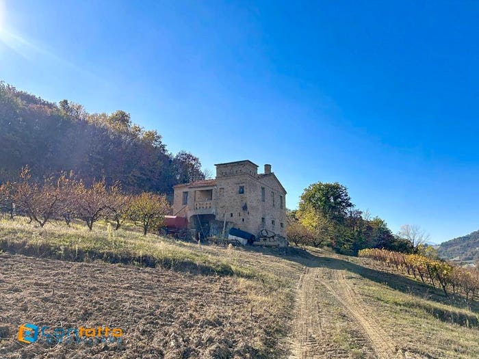 Casa in vendita in Contrada Sant'Emidio, Montalto delle Marche