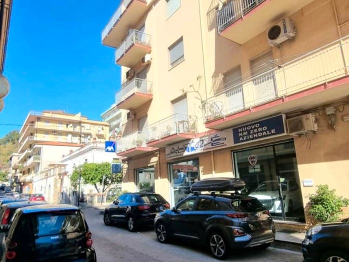 Appartamento trilocale in vendita in Via della Fonte, Centro, Capo d'Orlando