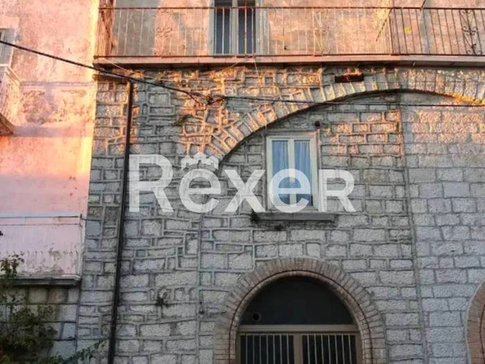 Casa quadrilocale in vendita in Via Roma, Centro, Cercemaggiore