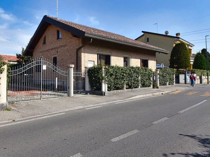 Casa quadrilocale in vendita in VIA SAN MARTINO, Palazzolo Milanese, Paderno Dugnano