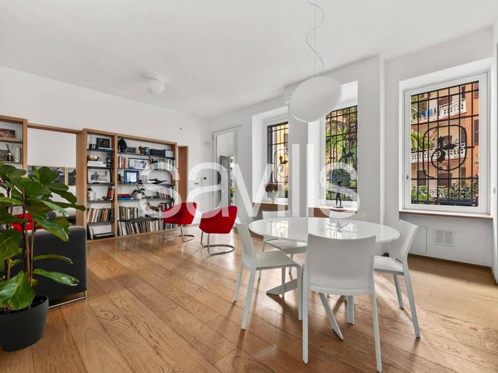 Appartamento con 5 locali in vendita in Via Pietro Borsieri, Isola, Milano