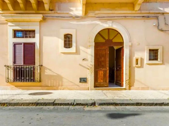Casa con 6 locali in vendita in Via Gianluca Barbieri, Centro, Noto