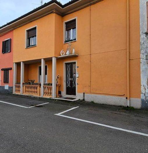 Casa con 5 locali in vendita in Via Scozia Di Calliano, Centro, Valmacca