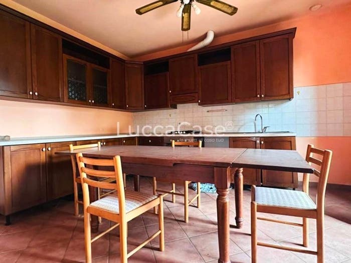 Casa con 6 locali in vendita in Via di Tiglio, Pieve di Compito Sant'Andrea di Compito, Capannori
