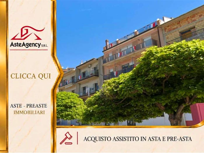 Appartamento con 6 locali in vendita in Via regina margherita Duca D'Aosta, Celenza Valfortore