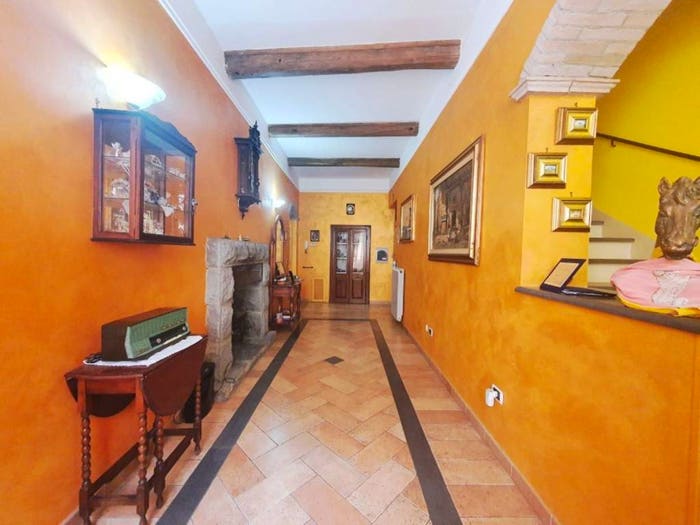 Appartamento con 6 locali in vendita in Centro, Acquapendente