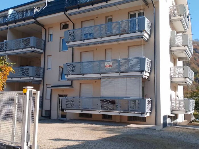 Appartamento trilocale in vendita in Via Giovanni Giolitti, Centro, Barge