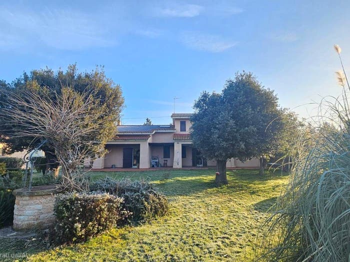 Appartamento con 6 locali in vendita in Via dello Sbirro, Braccagni, Grosseto