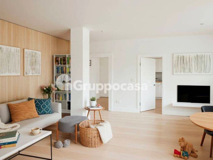 Appartamento quadrilocale in vendita in Via Novara, Centro, Magenta