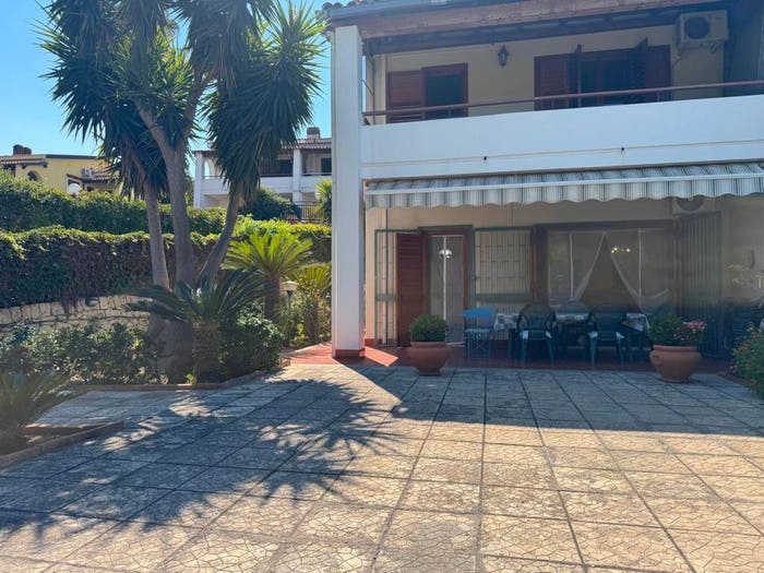 Casa con 6 locali in vendita in Arcile, Augusta