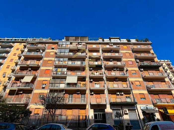 Appartamento con 5 locali in vendita in Via Don Orione, Montepellegrino, Palermo